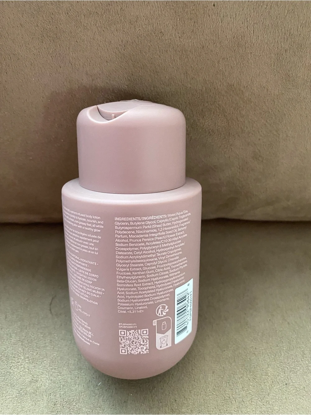 Rare Beauty Hydrating Body Lotion — Soft Pink